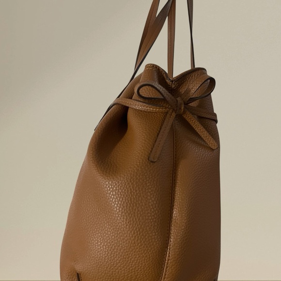 NANETTE LEPORE
Paulina Triple Compartment Satchel Bag In Nutshell - Picture 3 of 5